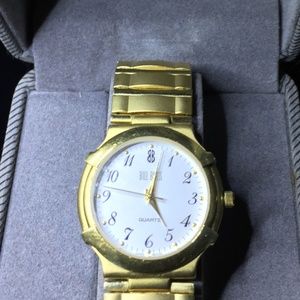 Bill Blass Quartz Watch